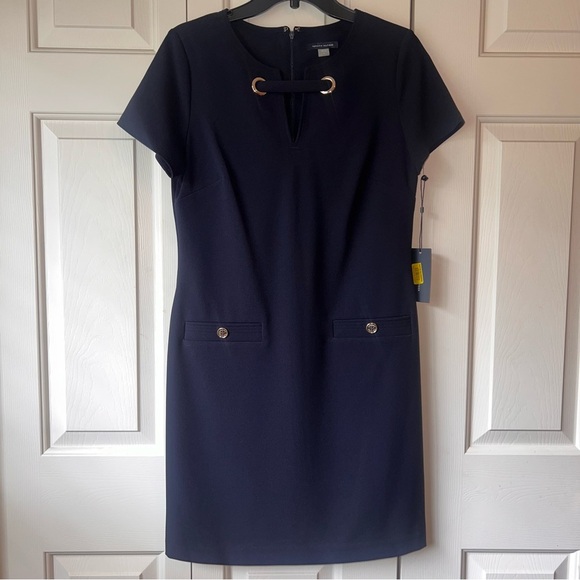Tommy Hilfiger Navy Blue Professional Short Sleeve Shift Dress, size 6 sailor - Picture 2 of 7